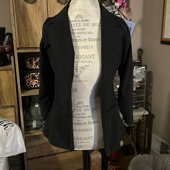 Black Love Republic 2 Button Blazer - Small - Picture 1 of 5